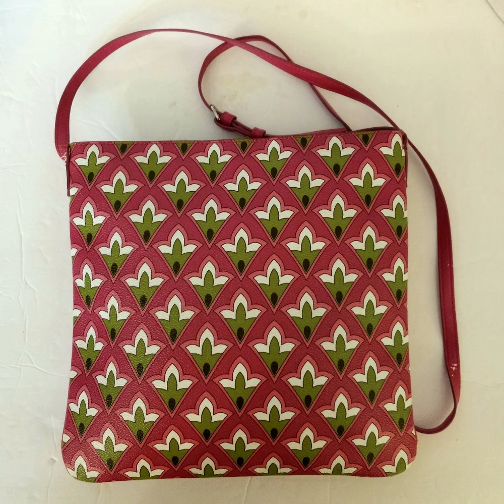 Vera Bradley slim & trim petite pink hipster crossbody bag